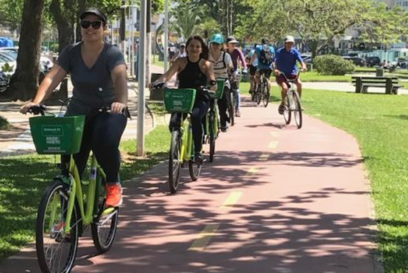 Passeio na Orla de Santos